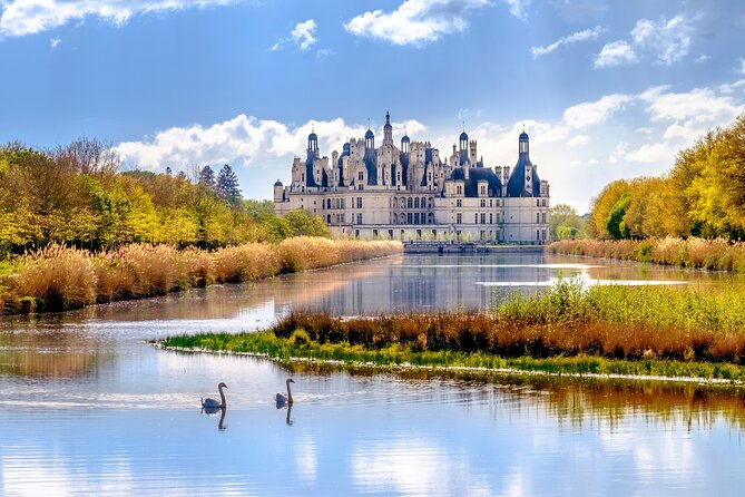 Loire Valley Castles Day Trip from Paris with Complementary Wine - Is $149.95 good value?