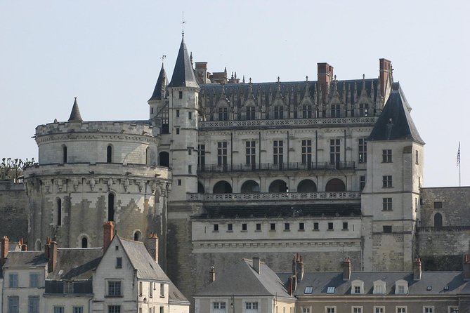 Loire Valley Castles VIP Private Tour: Chambord, Chenonceaux, Amboise - Lunch, countryside views, and the long ride back