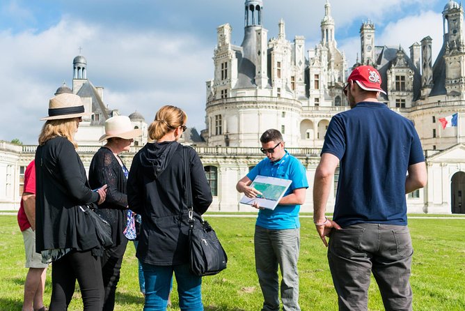 Loire Valley Wine and Castles Small-Group Day Trip from Paris - Chambord: a giant castle with a famous staircase