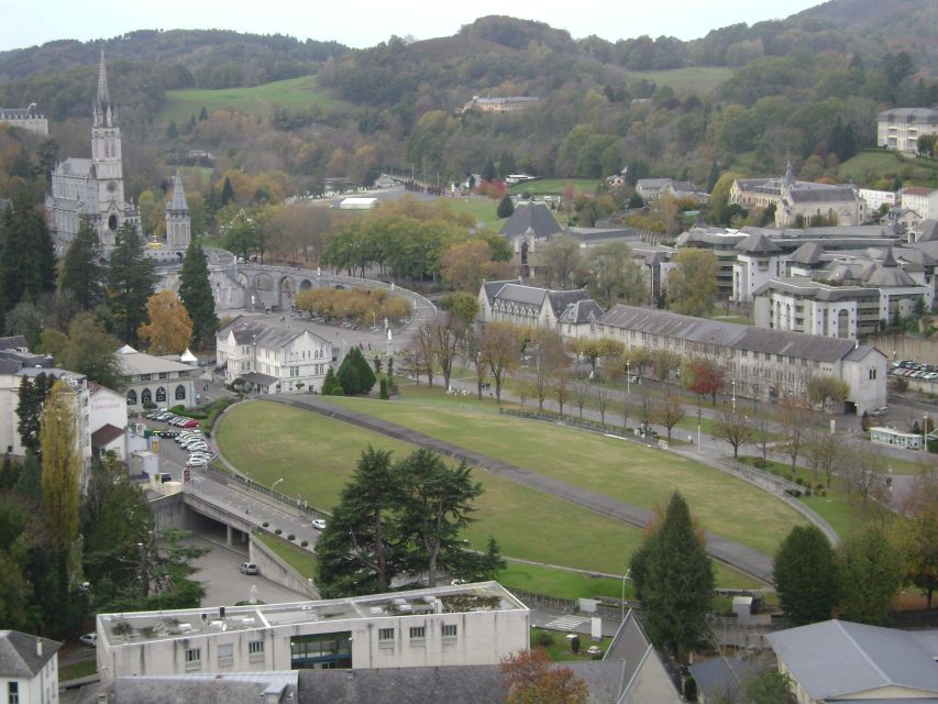 Lourdes: Private Guided Tour in the Sanctuary - Who will get the most from this tour