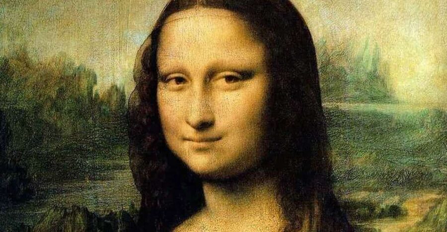 Louvre & Mona Lisa Small Group Tour with Reserved Entry - The Louvre as fortress, palace, and museum