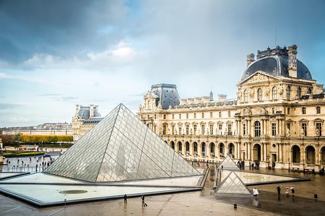 Louvre Museum and Seine River Cruise Tickets by e-mail - The Louvre highlights: famous works and much more
