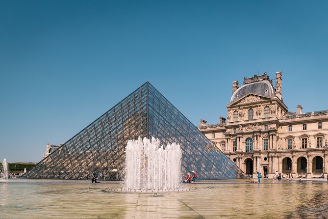 Louvre Museum Masterpieces Guided Tour with Access - Getting Inside With a Reserved Ticket