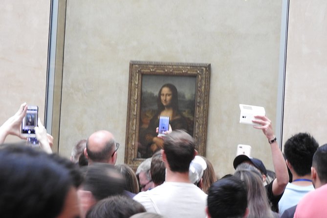 Louvre Museum Skip the Line Entry with Introduction to Mona Lisa - Exploring the Louvre after the host leaves