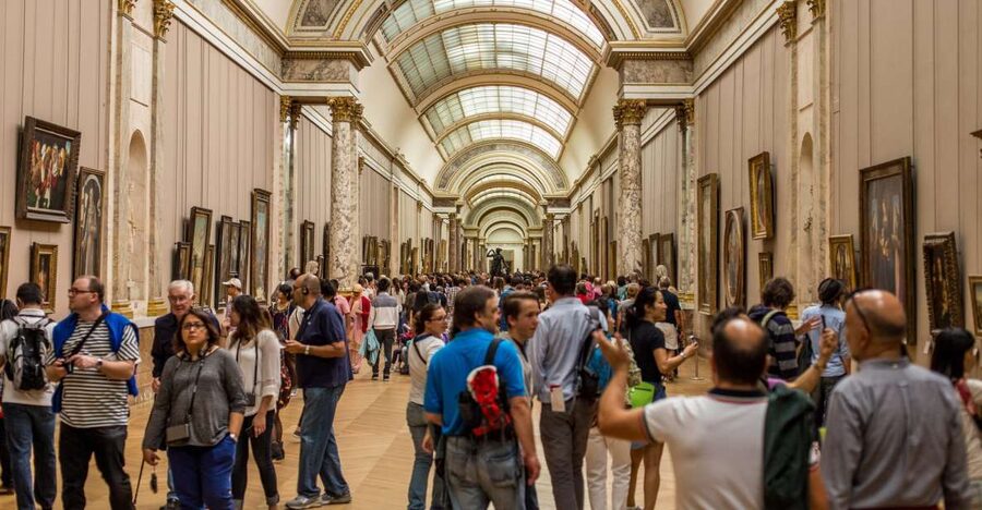 Louvre Museum: Skip-the-Line Guided Tour - Why a guided Louvre visit makes sense