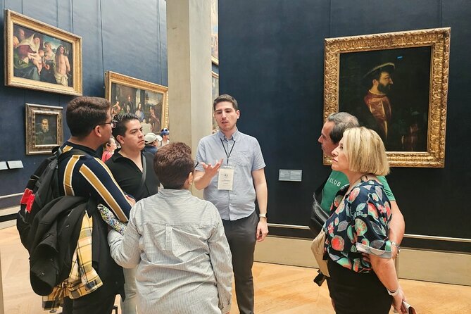 Louvre Museum Small-Group English Guided Tour - A fast route with room for your own priorities