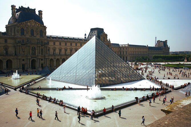 Louvre Museum Ticket & Optional Seine River Cruise - Inside the Louvre: famous faces and far more