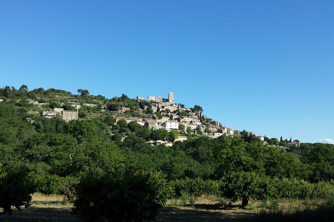 Luberon, Roussillon & Gordes Half-Day Tour from Avignon - Roussillon: the best stop for wandering