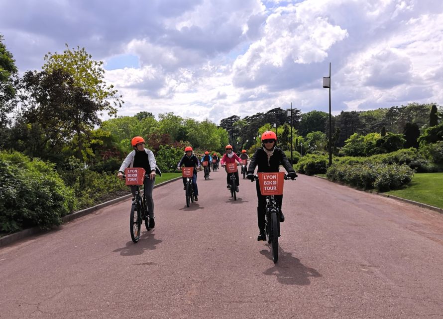 Lyon: 2-Hour Electric Bike Tour with a Local Guide - Place des Terreaux and Lyon’s City Center