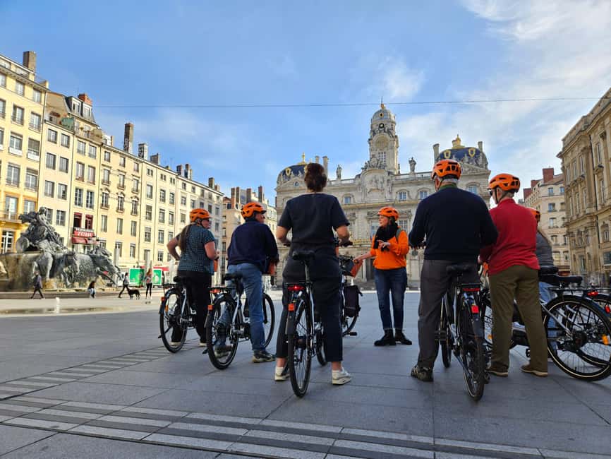 Lyon: 3-Hour Guided E-Bike Tour - Meeting near the Pub Danois