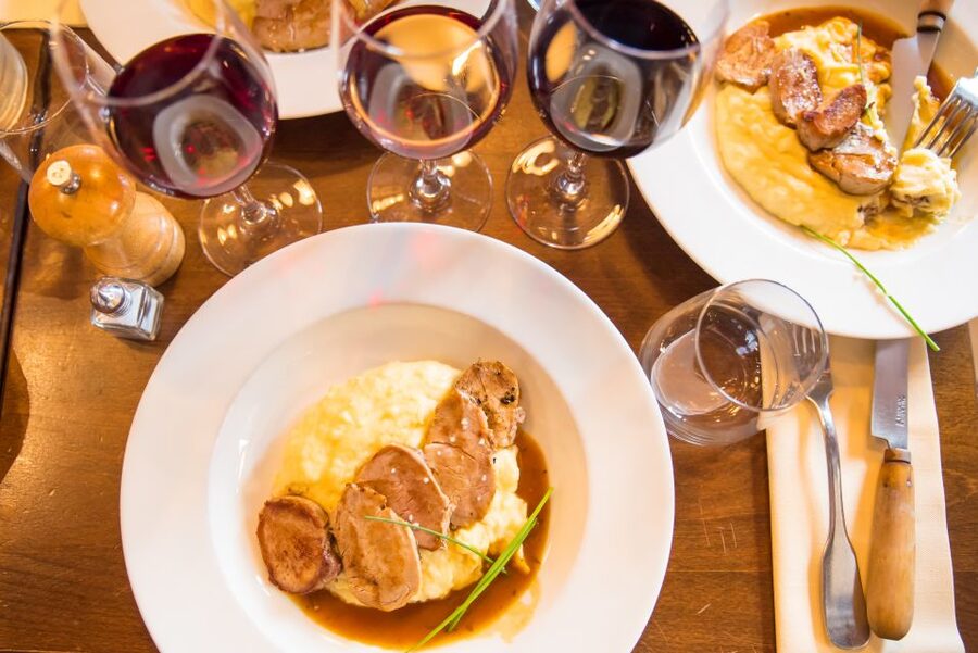 Lyon: Old Town Food Tour - Why the traboules make this walk different