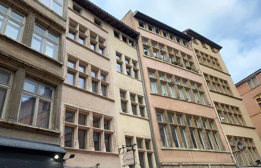 Lyon: Private Walking Tour of "Traboules" in the Old Town - The French Resistance and wartime Lyon