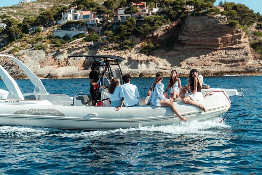 Marseille: Calanques Côte Bleue Marine Park Boat Cruise - Leaving the Old Port by Way of Mucem