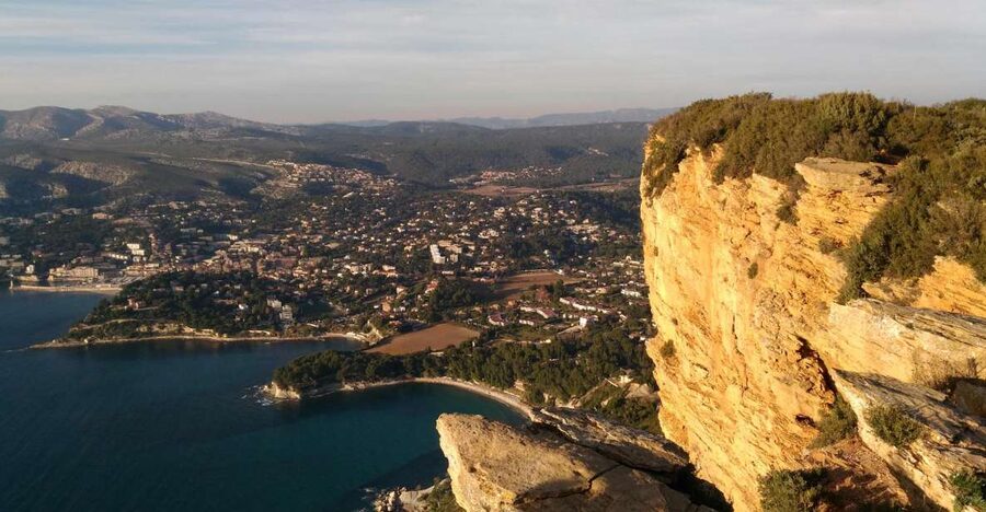 Marseille, Cassis & Aix-en-Provence Full-day tour - Starting beside Marseille’s Old Port