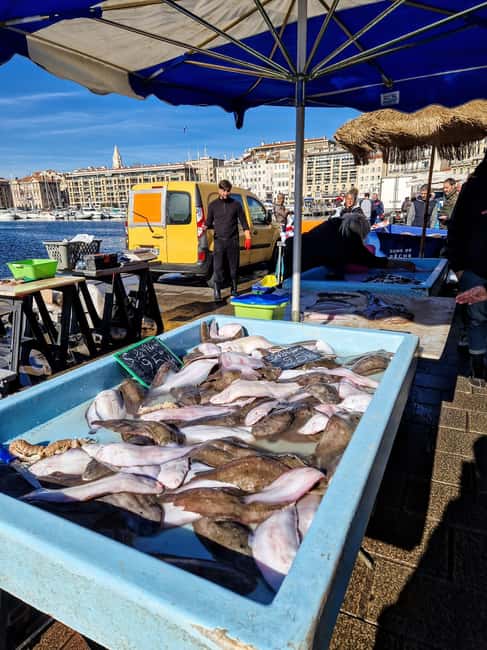 Marseille: découvrir la vieille ville avec un marseillais - What the two-hour format does well