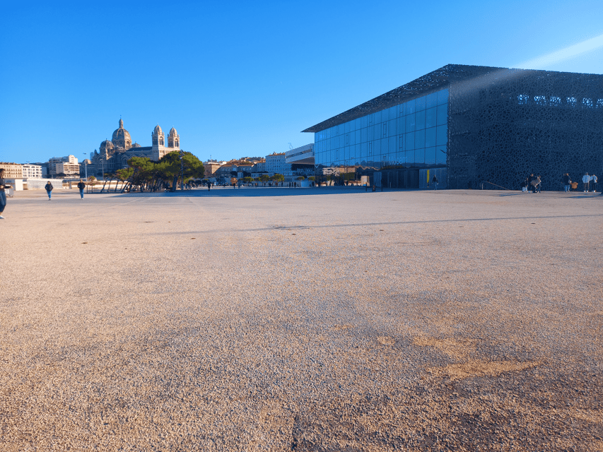 Marseille: Essential Guided Walking Tour of the City - Finishing at Le Pharo
