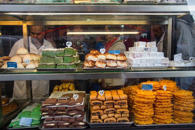 Marseille Food Tour – Full Meal of Local Tastes by Do Eat Better - Why this makes a good first taste of Marseille