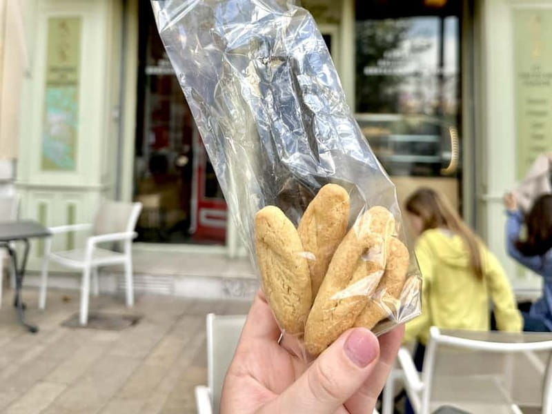 Marseille: Foodie Walking Tour of the Cours Julien District - Local food meets Marseille’s international character