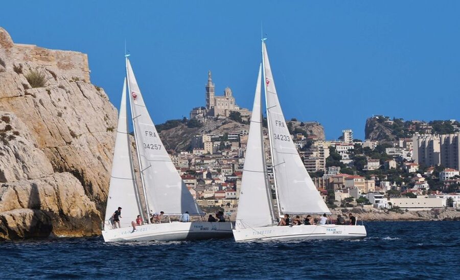 Marseille: Frioul Calanques Sailing Trip - Learning the ropes on the way to Frioul