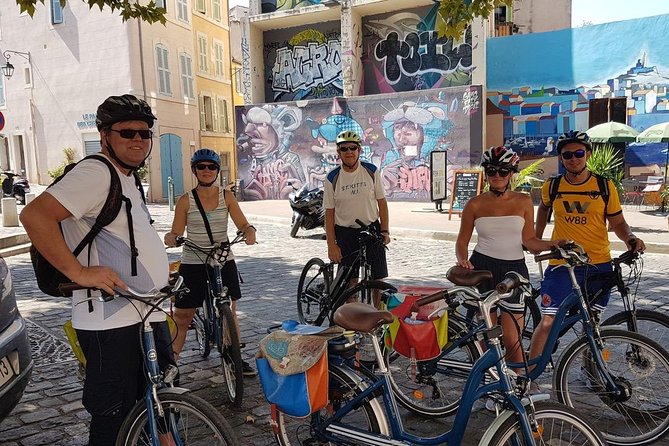 Marseille Grand E-Bike Tour : "le tour du Fada" - Le Panier, where Marseille gets narrow and personal