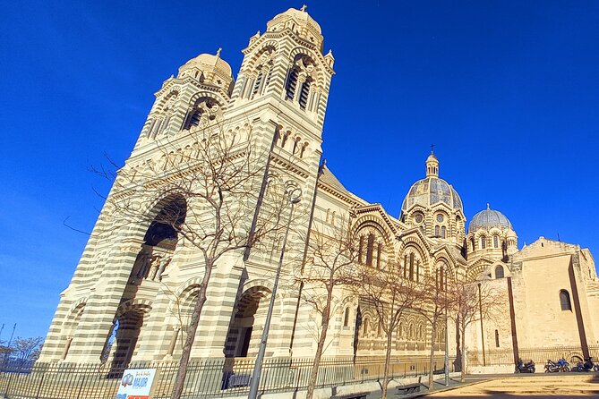 Marseille Guided Tour for 4 Hours with a Bilingual Local Guide - Palais du Pharo and Marseille’s waterfront story