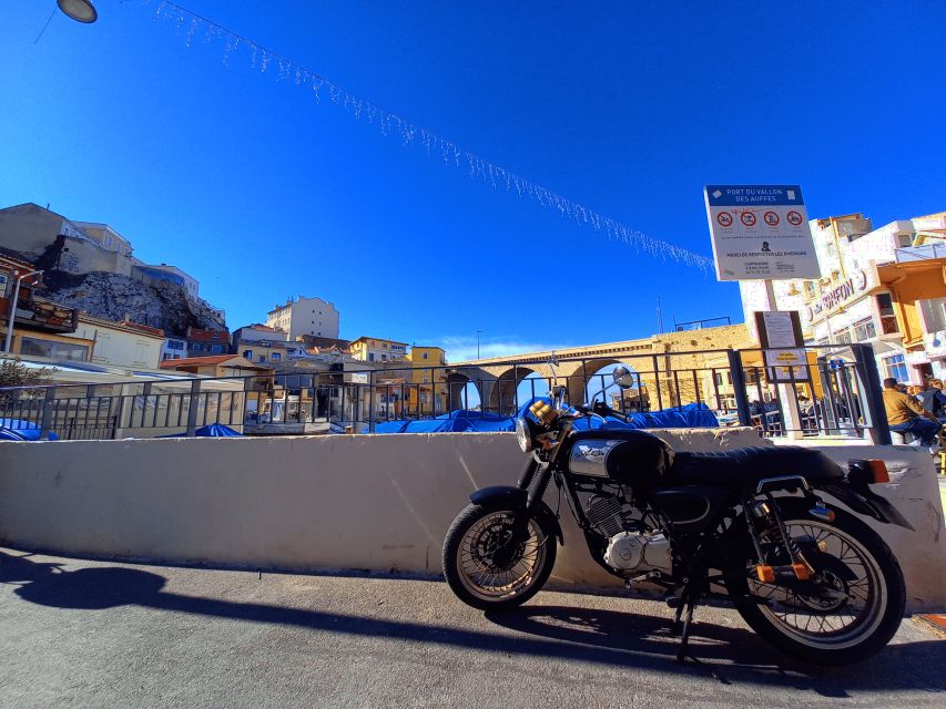 Marseille: Half-Day City Highlights Guided Walking Tour - Corniche Kennedy, Catalans Beach, and Palais du Pharo
