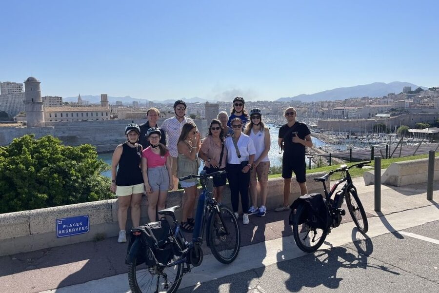 Marseille: Sightseeing E-Bike Tour - Pharo Palace and the first coastal views