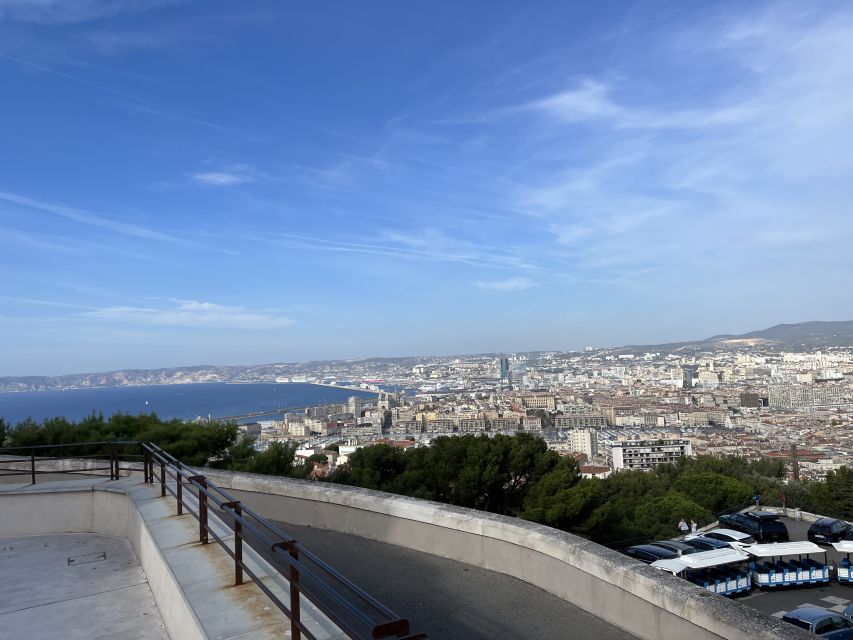 Marseille: Sightseeing E-Bike Tour - Corniche John Kennedy and the Mediterranean outlook
