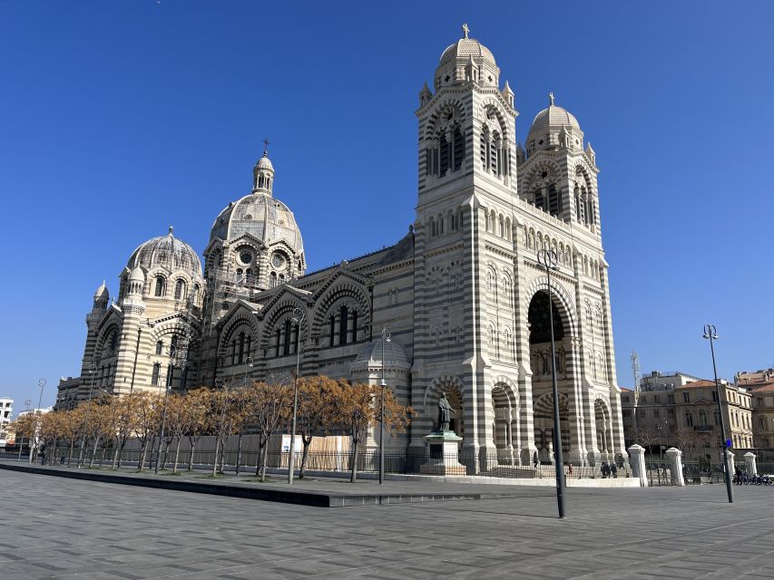 Marseille: Sightseeing E-Bike Tour - The climb to Notre-Dame de la Garde