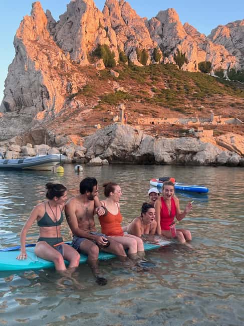 Marseille: stand-up paddle tour - discover the calanques - Why Les Goudes is the right place to start