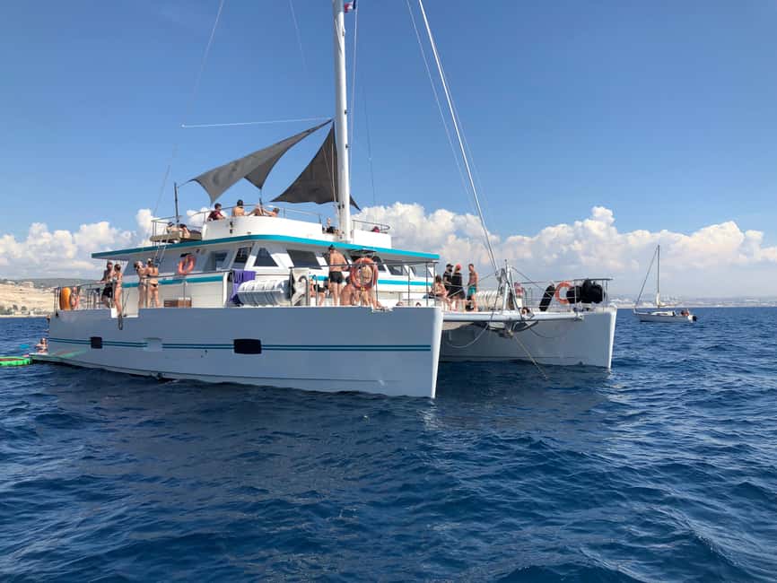Marseille: Sunset catamaran cruise, buffet & drinks - Dinner on board: what the $72 covers