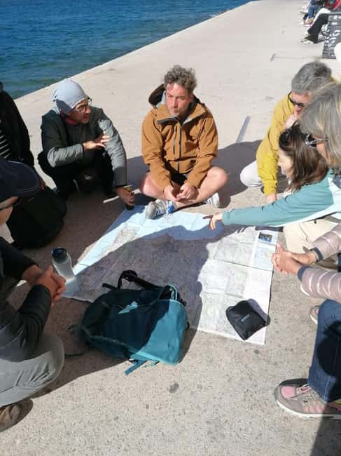 Marseille: Urban Hiking Tour with a Local Guide - Small harbors and rocky coves along the coast