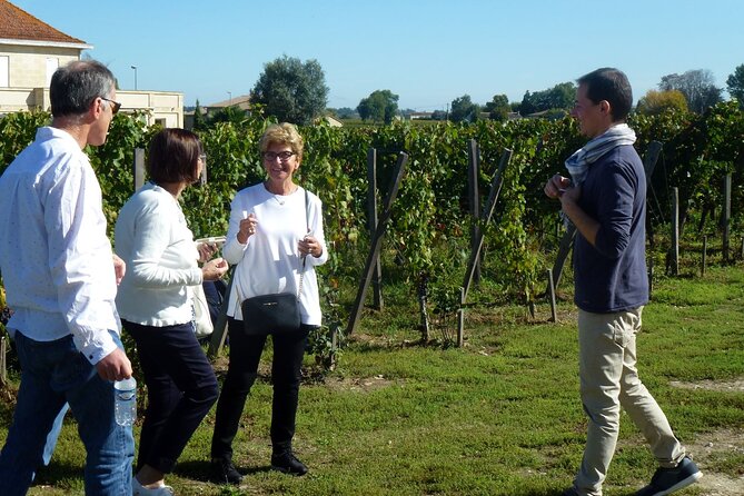 Medoc Region Wine Day Trip with Vineyard Visits & Tastings from Bordeaux - Free time in Pauillac and the lunch question