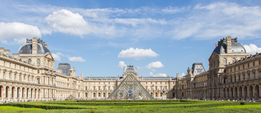 Mona Lisa & Louvre Masterpieces Tour with Reserved Access - Greek and Roman antiquities, including the Great Sphinx
