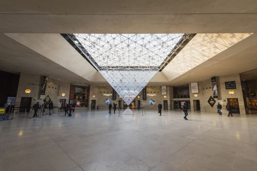 Mona Lisa & Louvre Masterpieces Tour with Reserved Access - The Louvre Pyramid and a 30-minute orientation