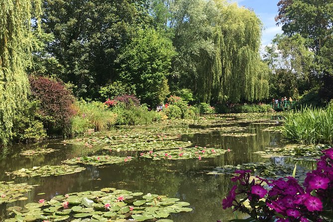 Monet's Gardens & House-Private Giverny Tour From Paris - How much does $520.23 per person buy?