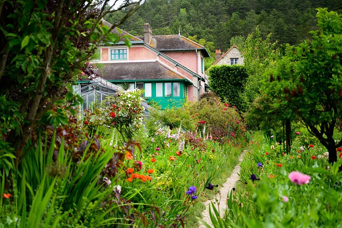 Monet's House and Garden & Giverny Village - Why Giverny makes a good break from Paris
