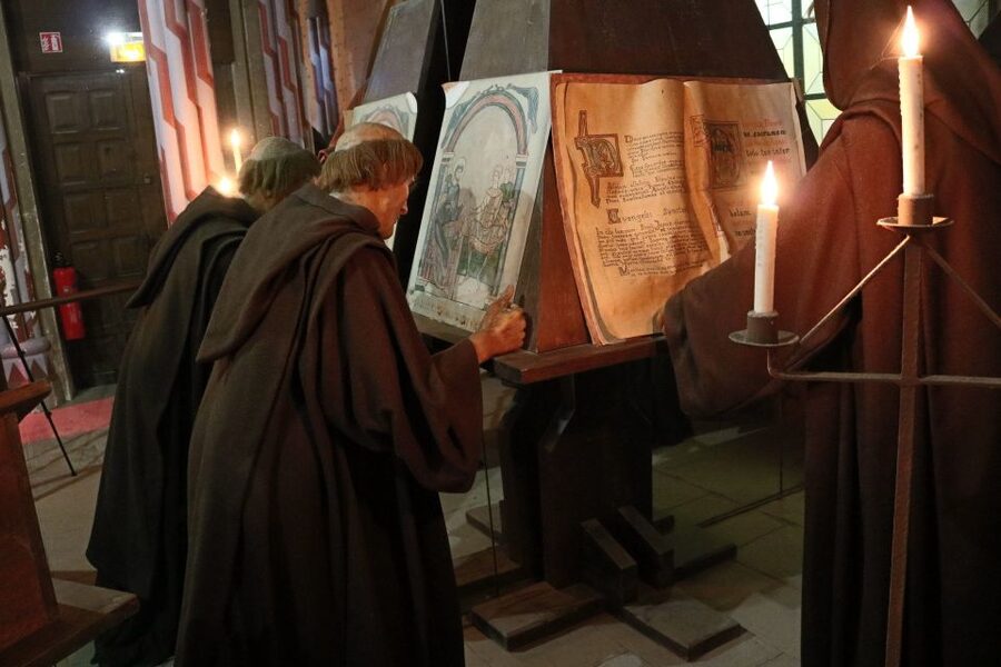 Mont Saint-Michel: 3 Museums Entry Pass - Logis Tiphaine, the pass’s strongest stop