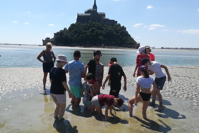 Mont-Saint-Michel bay walk - Crossing sand, rivers, and soft ridges
