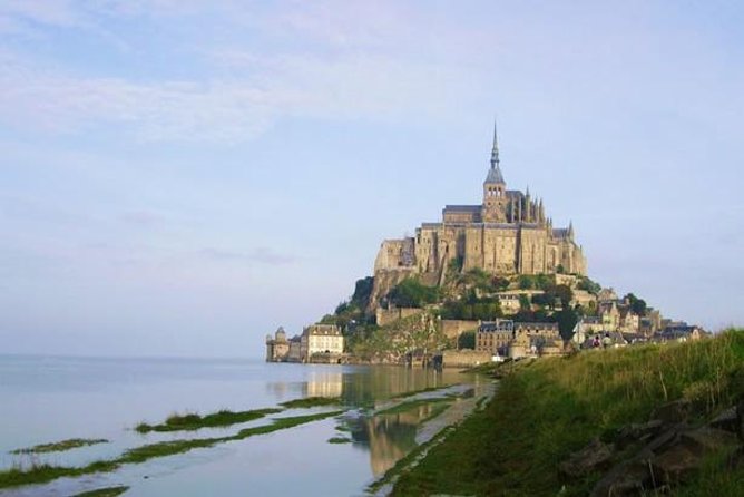 Mont Saint-Michel Day Trip from Bayeux (Shared tour) - The minivan ride from Bayeux