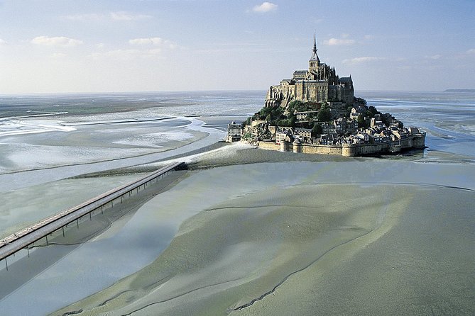 Mont Saint Michel Experience - Shuttle Service from Bayeux - Key points at a glance
