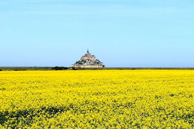 Mont Saint Michel Full Day Tour from Bayeux - Approaching the rock and climbing toward the abbey