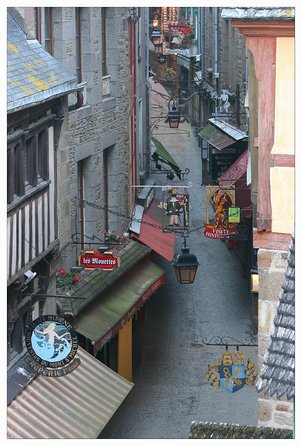 Mont Saint Michel Guided Day Trip with Abbey Entry from Paris - Is $212.21 a fair price?