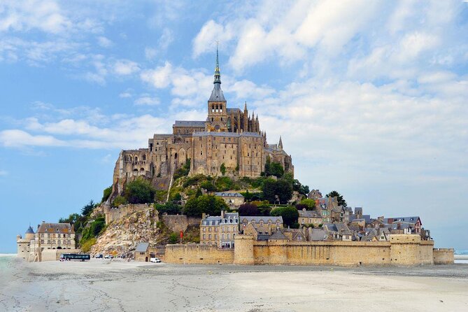 Mont-St-Michel: Private Walking Tour "Abbey Ticket Included" - Key points to know before booking