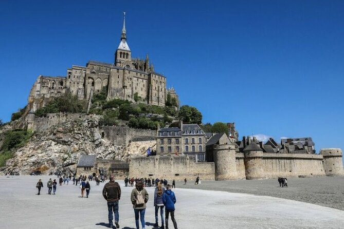Mont-St-Michel: Private Walking Tour "Abbey Ticket Included" - Why a private guide changes Mont-Saint-Michel