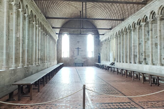 Mont-St-Michel: Private Walking Tour "Abbey Ticket Included" - Views, photographs, and the problem of timing