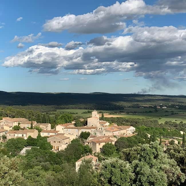 Montpellier: Pic Saint-Loup Wine Tour - Two wineries, with one Sunday adjustment