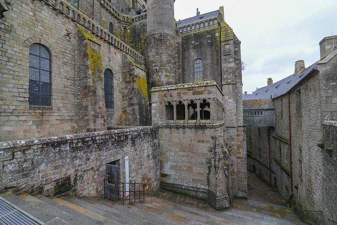 Mt St. Michel Private Tour with Abbey tickets and tour guide - La Porte du Roy, the main gateway