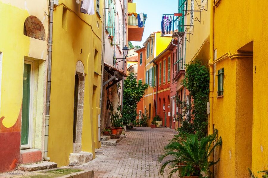 Nice: 1 or 2-Day Hop-On Hop-Off Bus Tour - A 90-minute loop or a full day of stops
