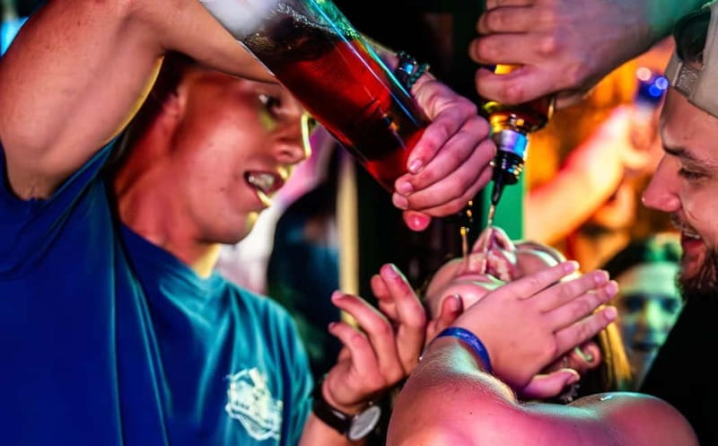 Nice: Bar/Pub Crawl with Free Shots and VIP Entry - First bars: cheap drinks and easy introductions